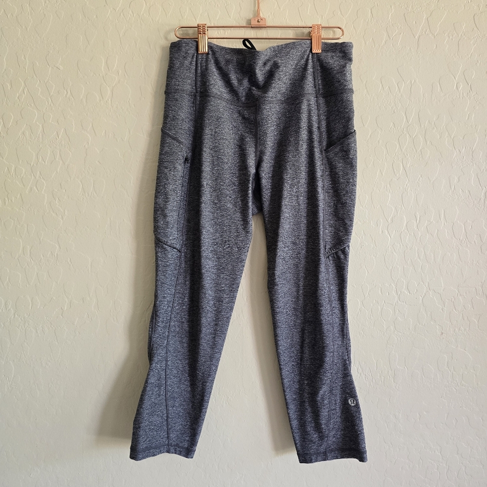 Lululemon Cropped Leggings Size 8